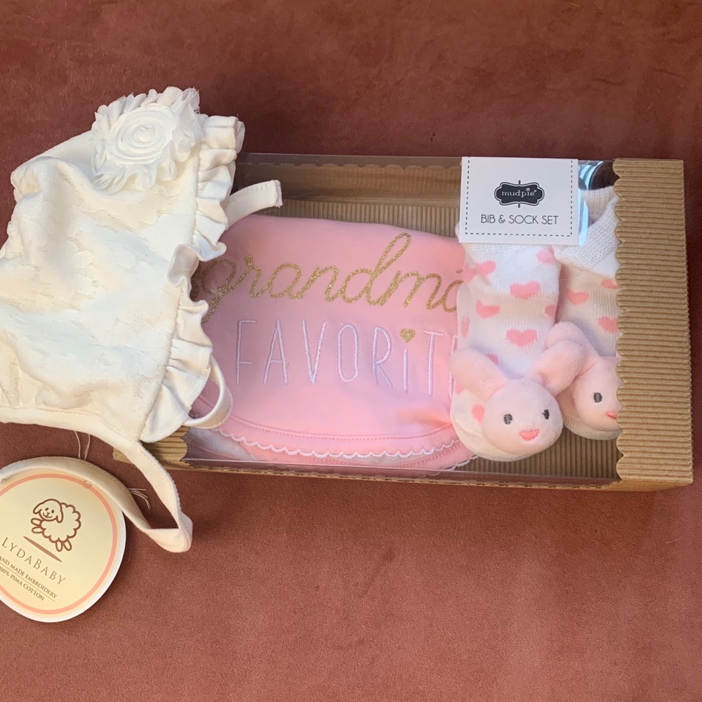 Mudpie baby girl gift set,newborn lace baby bonnet
